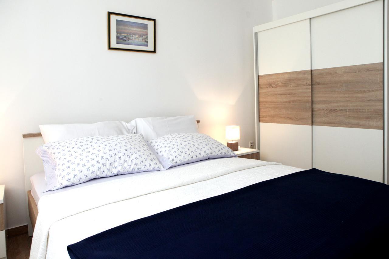 Apartments Marina-Mare Poreč Oda fotoğraf